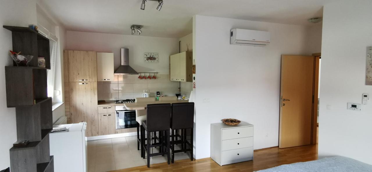 Apartment Daphnia Zagreb Exterior foto