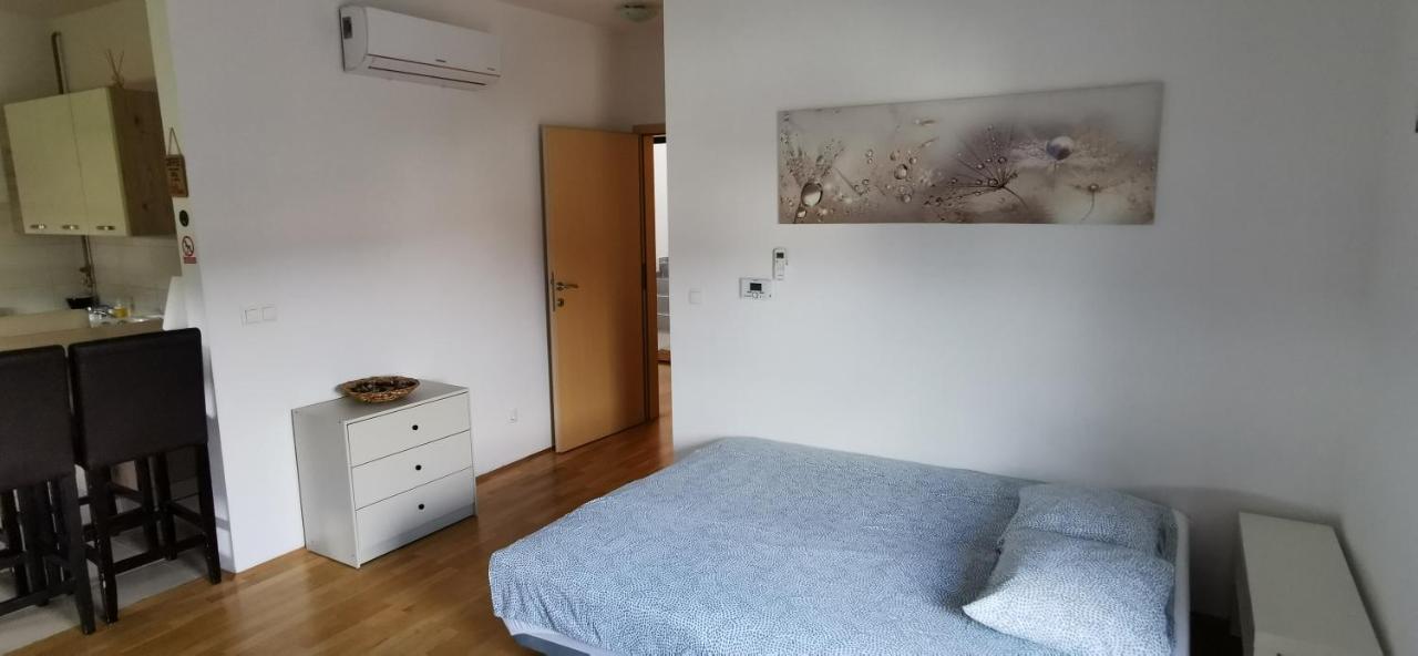 Apartment Daphnia Zagreb Exterior foto