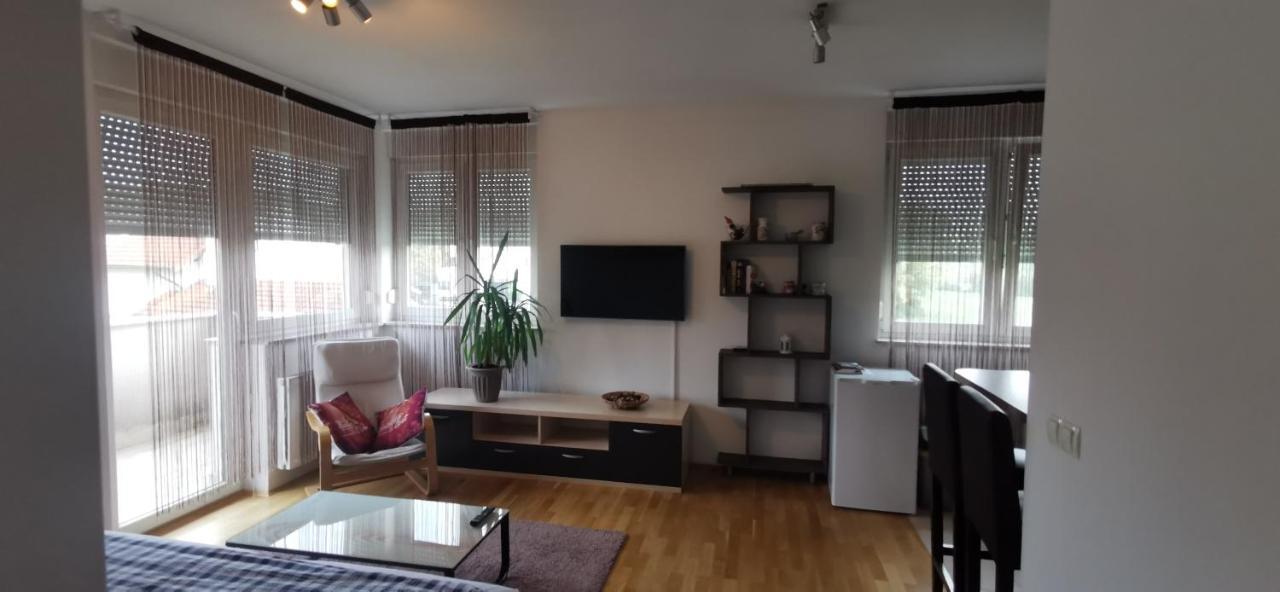 Apartment Daphnia Zagreb Exterior foto