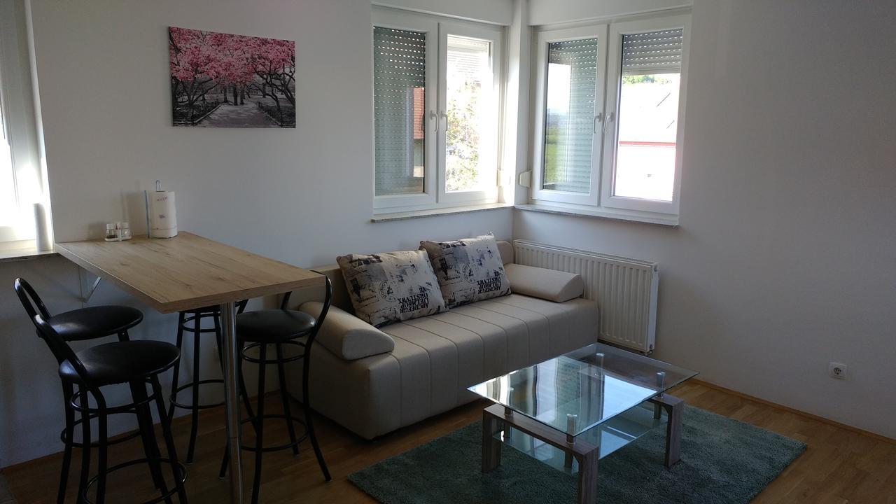 Apartment Daphnia Zagreb Exterior foto