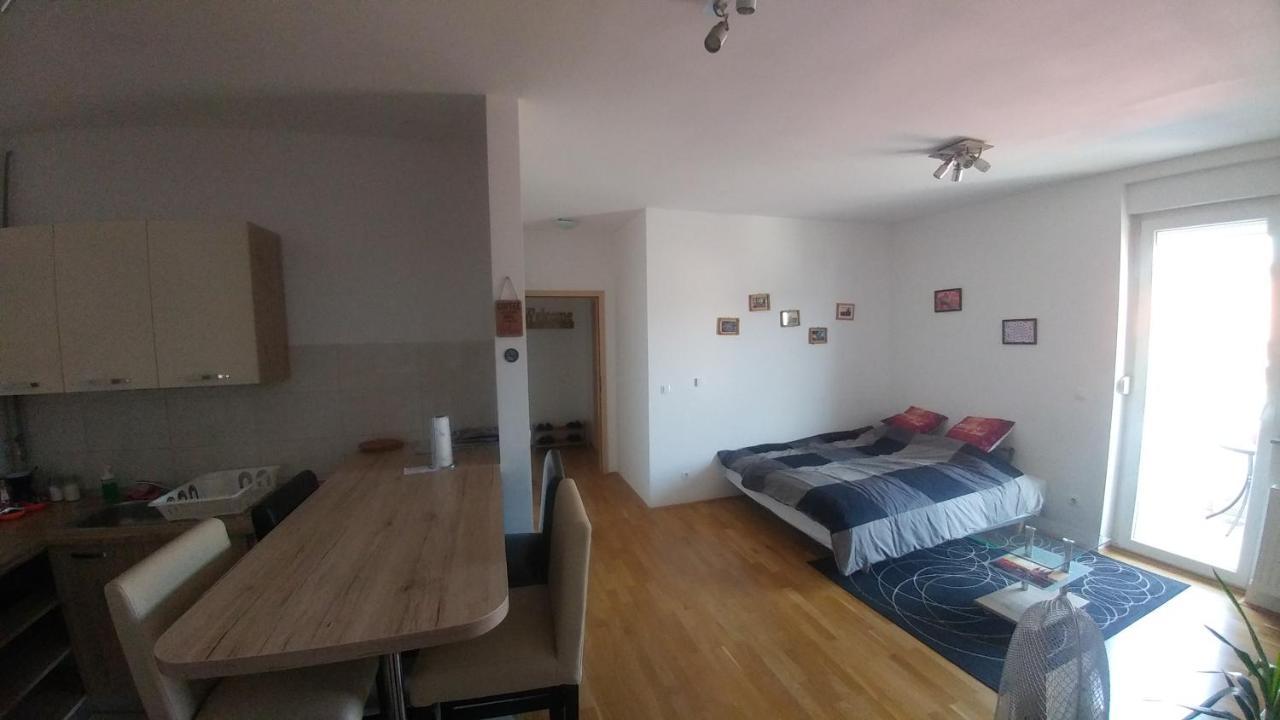 Apartment Daphnia Zagreb Exterior foto