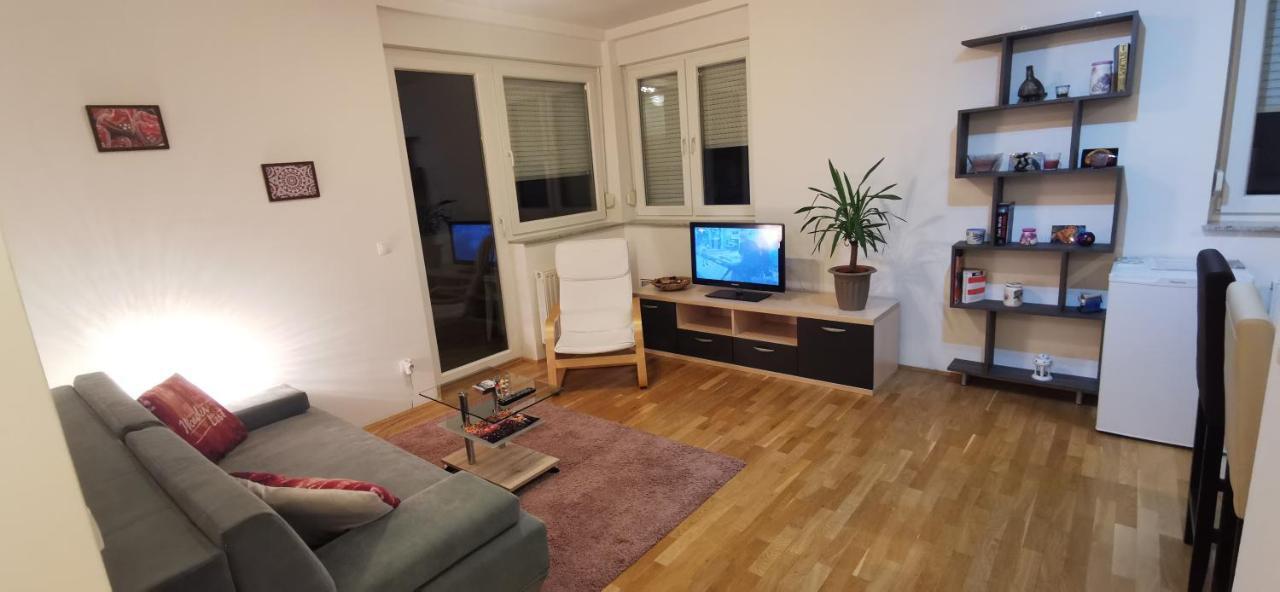 Apartment Daphnia Zagreb Exterior foto